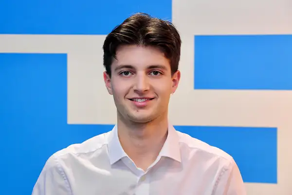 Portrait Oliver Peter